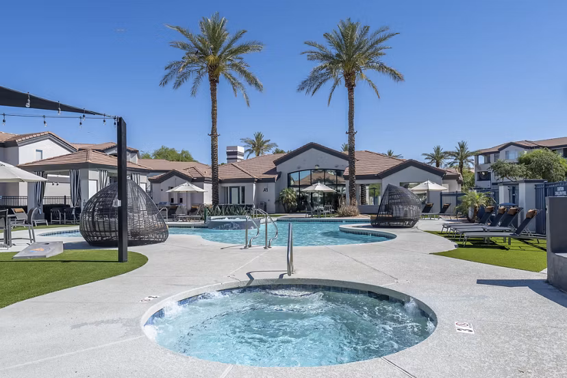 pool at Broadstone Tempe Station Apartments