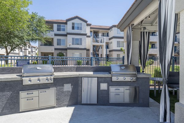 GRILL AREA at Broadstone Tempe Station Apartments