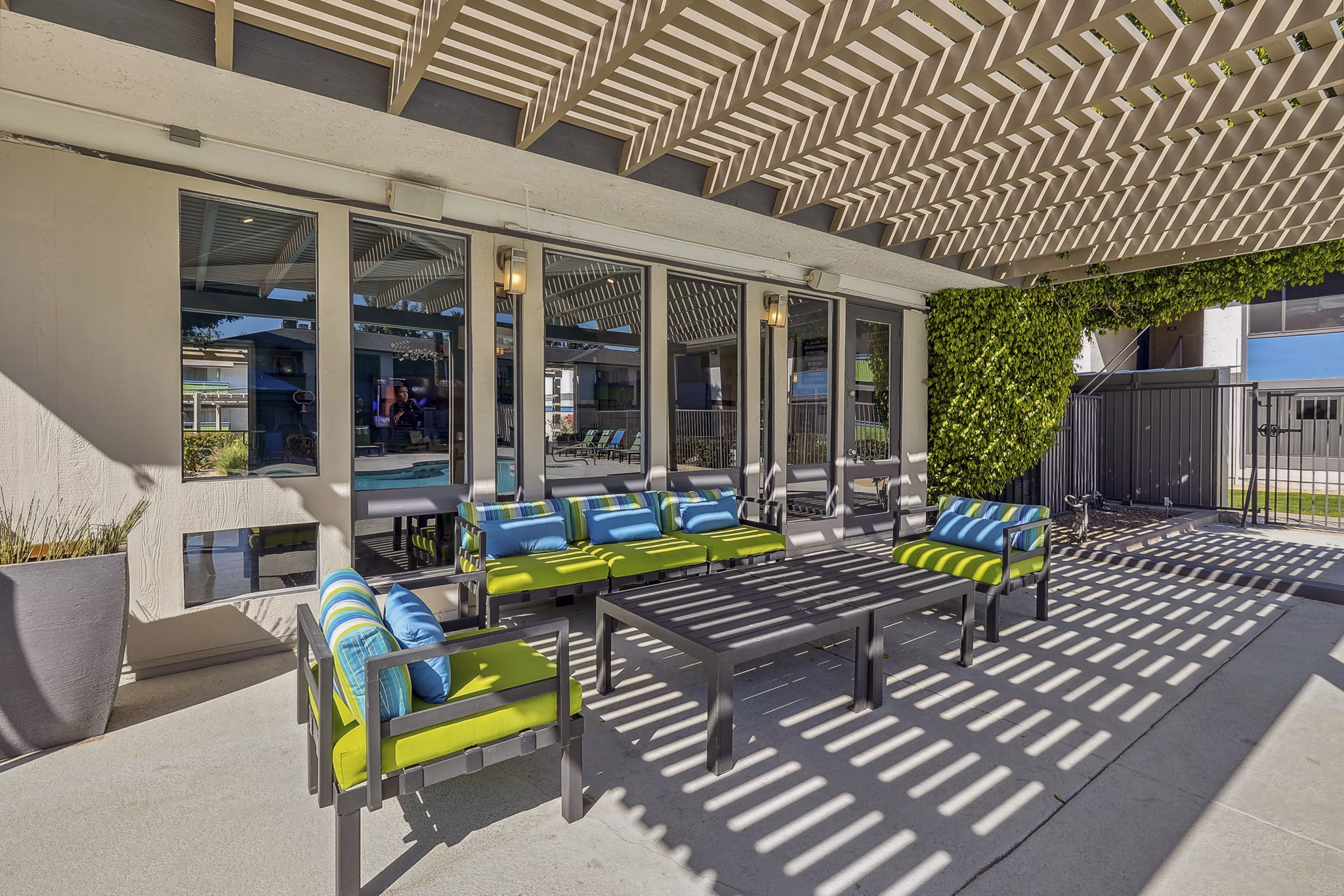 patio at Westmount at Urban Trails Apartments