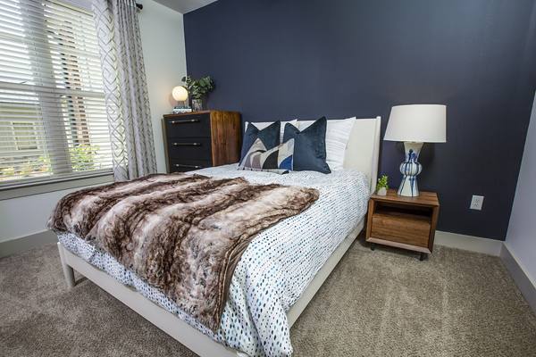 bedroom at Sixes Ridge Apartments
