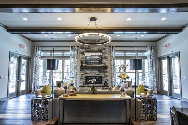 clubhouse/lobby at Sixes Ridge Apartments