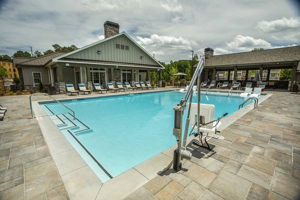pool at Sixes Ridge Apartments