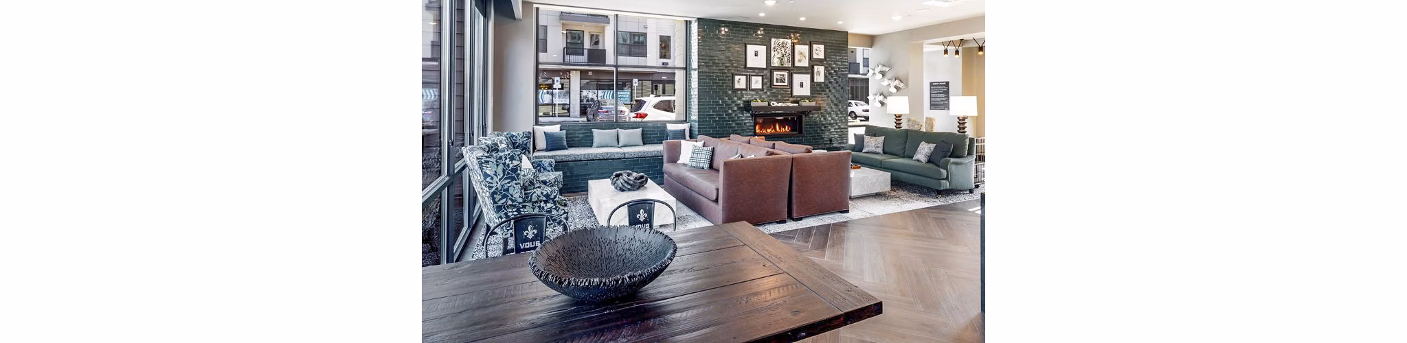 clubhouse/lobby at Astikos Lofts Apartments
