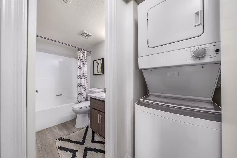 bathroom at Espiral Apartments