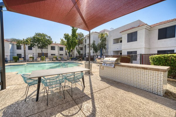 pool at Espiral Apartments