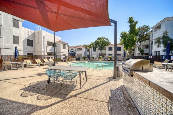 pool at Espiral Apartments