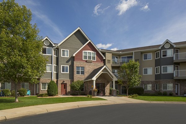 exterior at Avana Addison Apartments