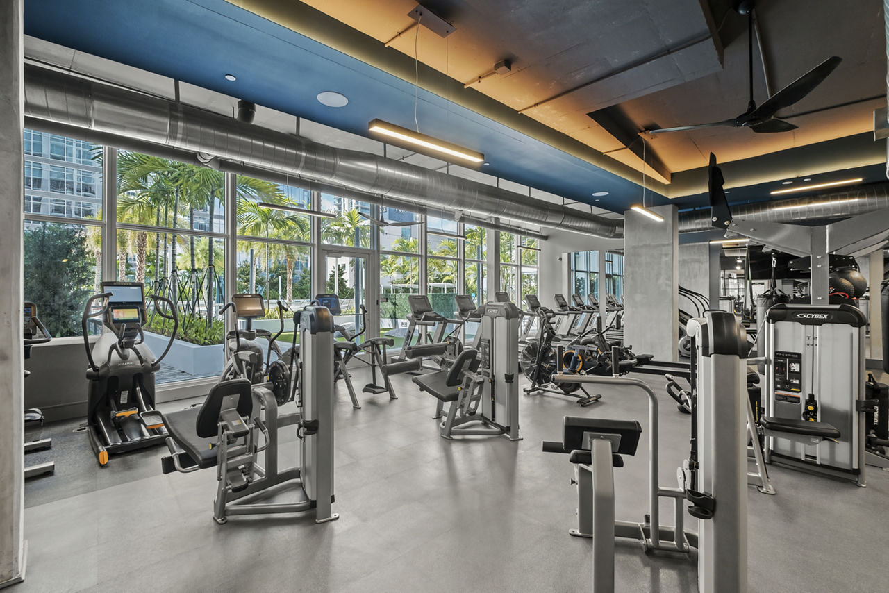 Gym at Novo Las Olas (2 of 6)