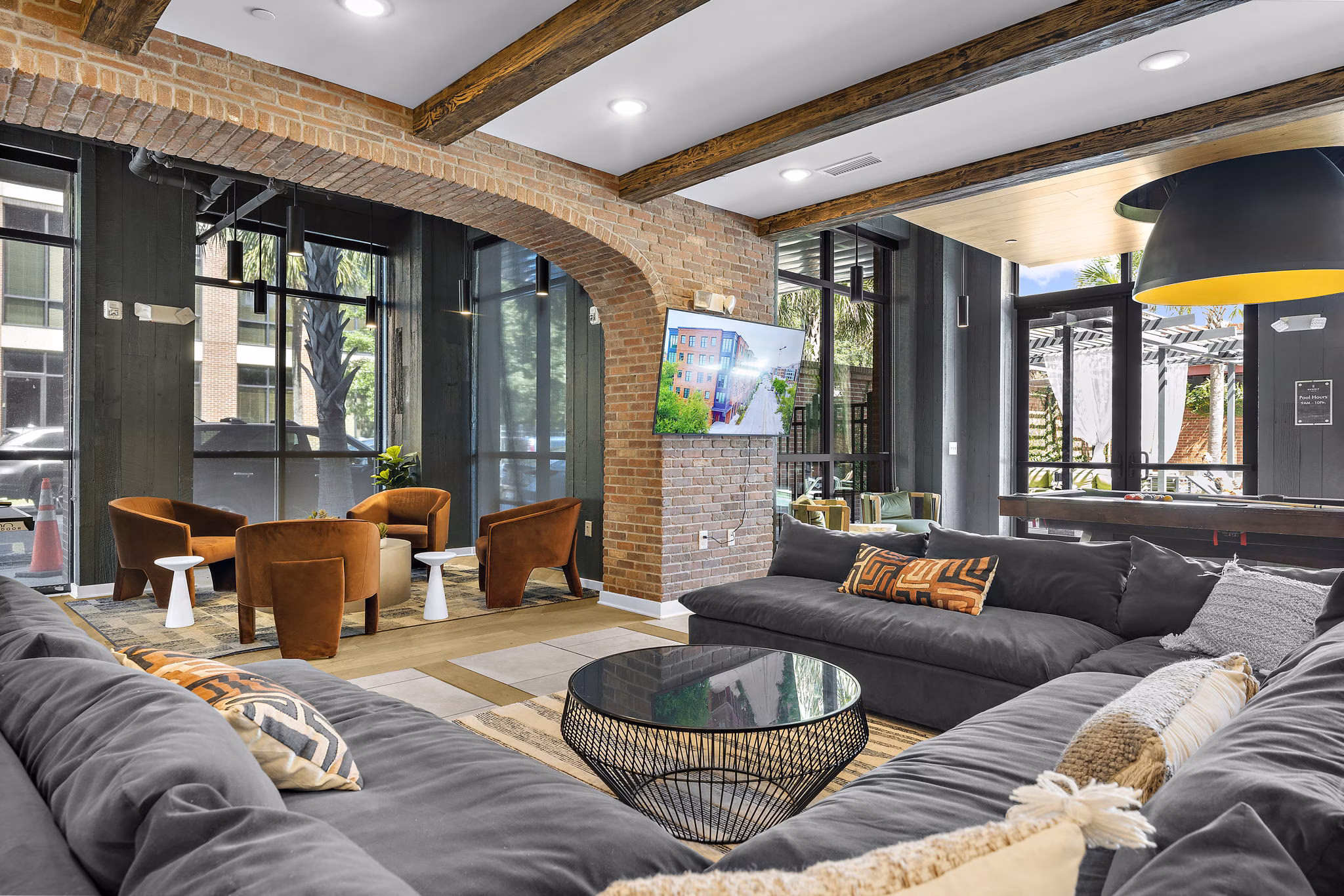 clubhouse at Summit Place Apartments