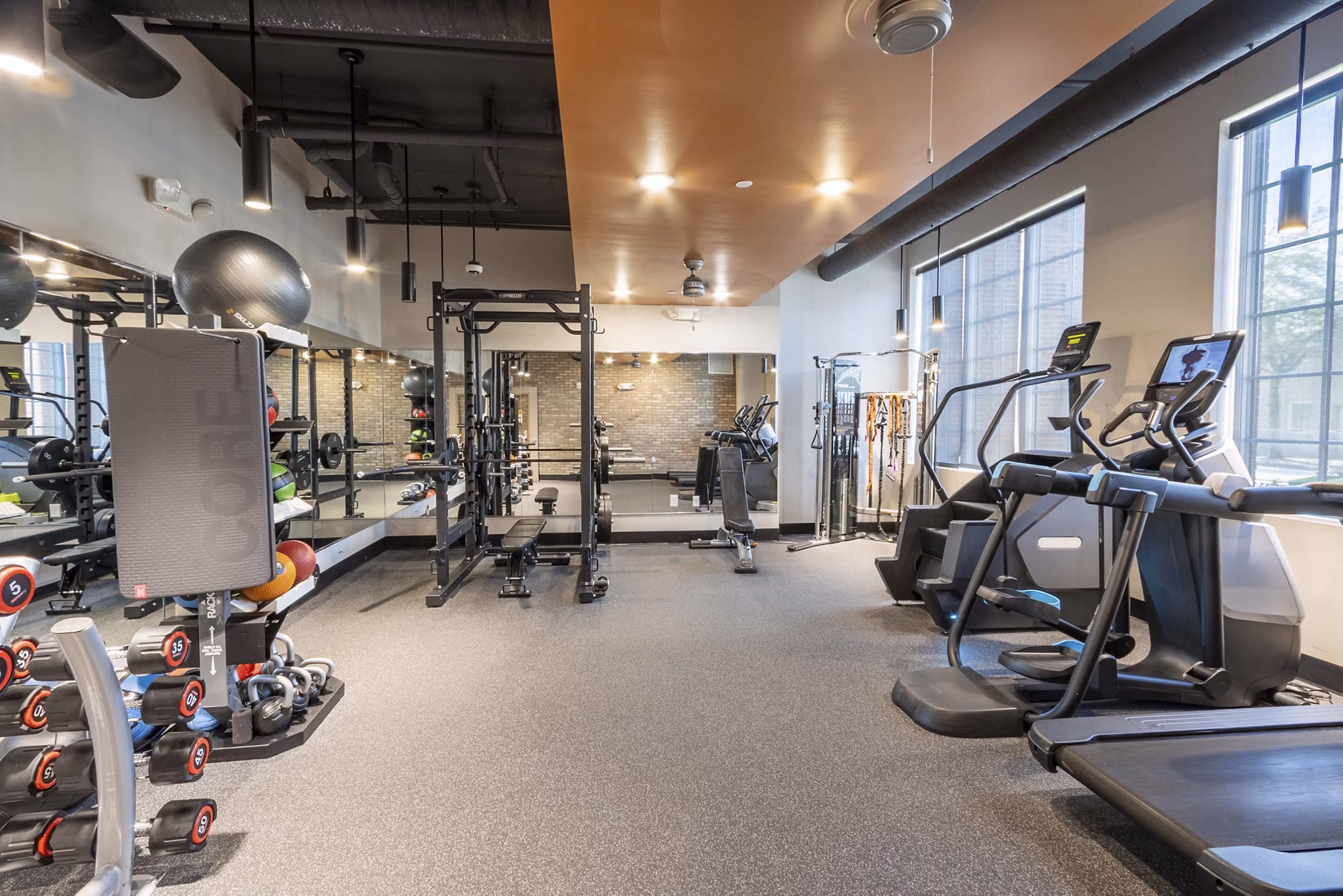 fitness center at Summit Place Apartments