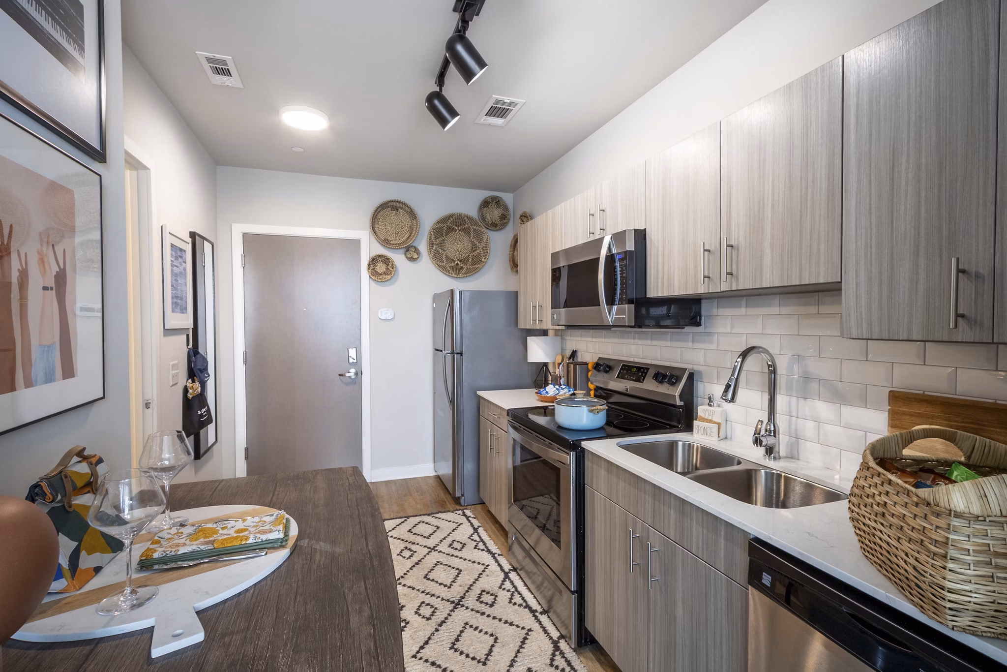 kitchen at Summit Place Apartments