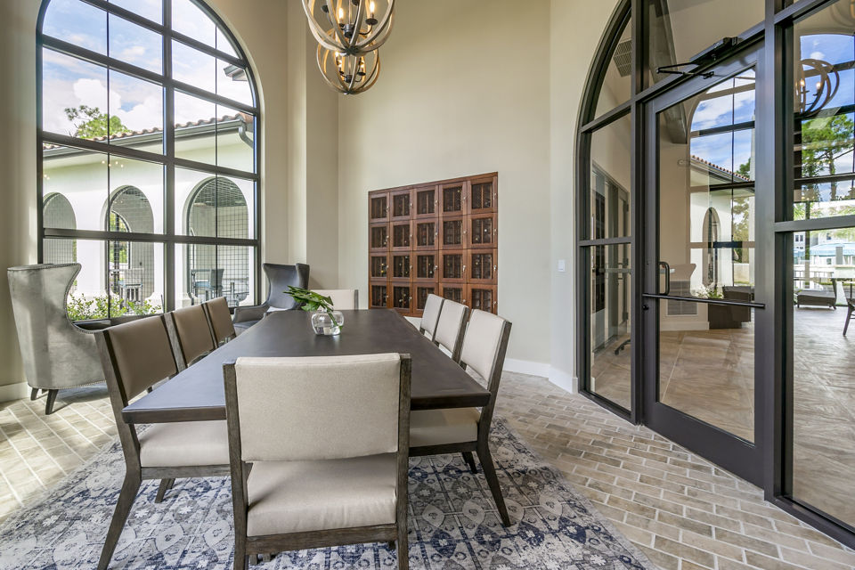 clubhouse at Lago Apartments