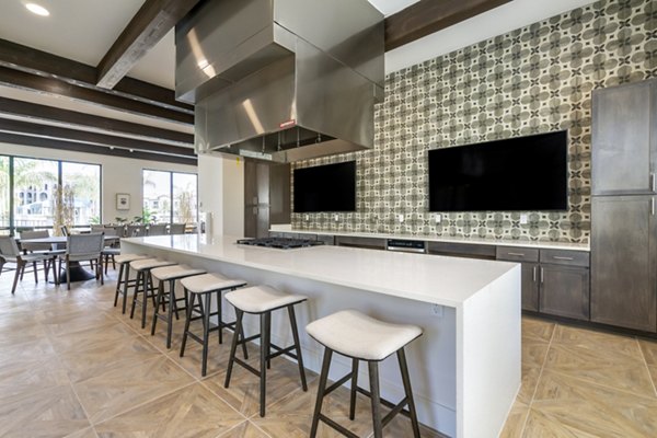 clubhouse at Lago Apartments