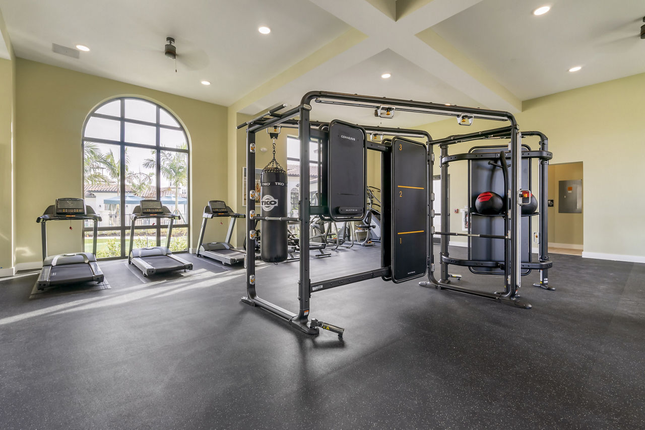 Lago Apartments Naples Fl 11 of 12