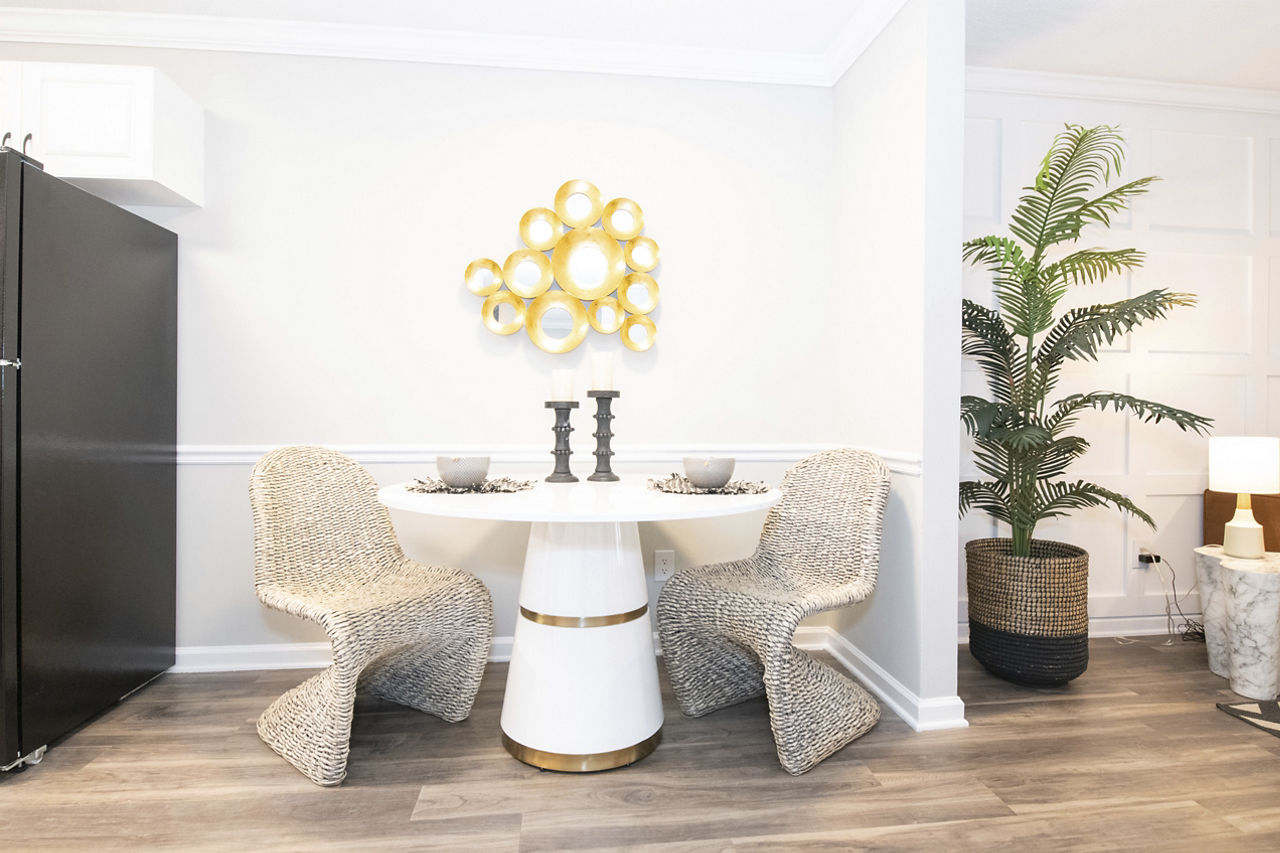 Avana Avebury Charlotte Nc 11 of 12