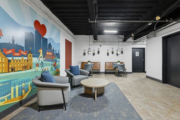 clubhouse at The 6Hundred Apartments