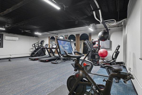 fitness center at The 6Hundred Apartments