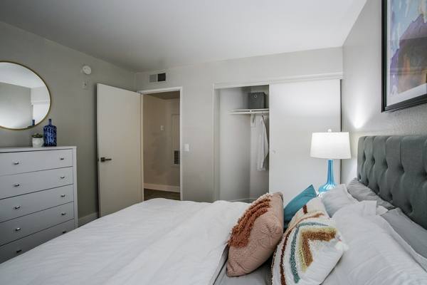  bedroom at Villas at 6300 Apartments