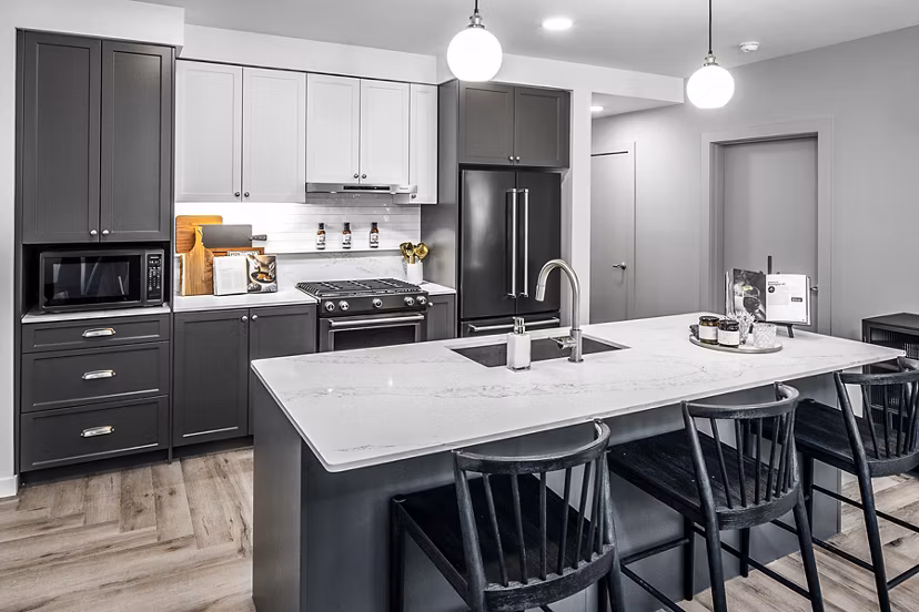 Spacious kitchen with modern appliances at Mercato Grove Apartments