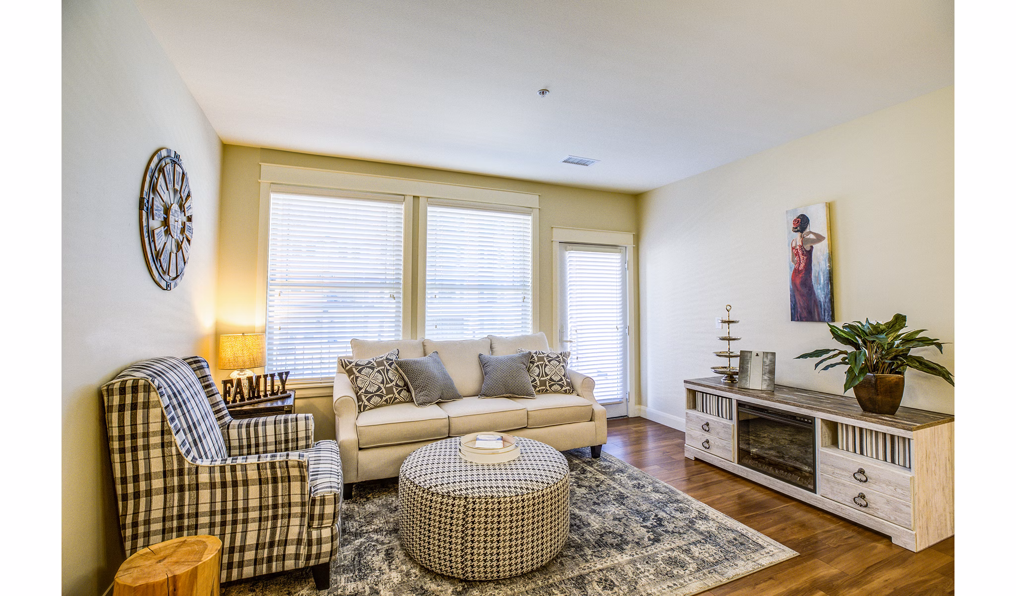 Modern living room with stylish decor and natural lighting in Everleigh Central Park Apartments, offering luxury living in a vibrant community