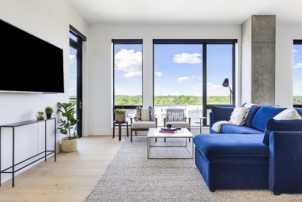 LakeHaus: Luxury high-rise apartments with lake views in Minneapolis Featuring modern design and upscale amenities in a prime location