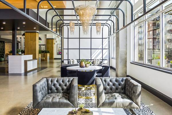 clubhouse/lobby at Canvas on Blake Apartments