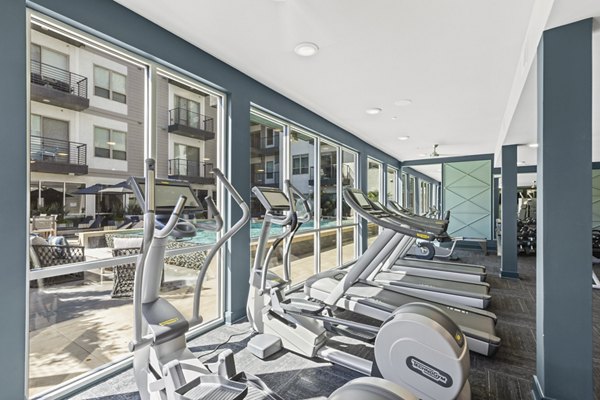 fitness center at 2828 Apartments