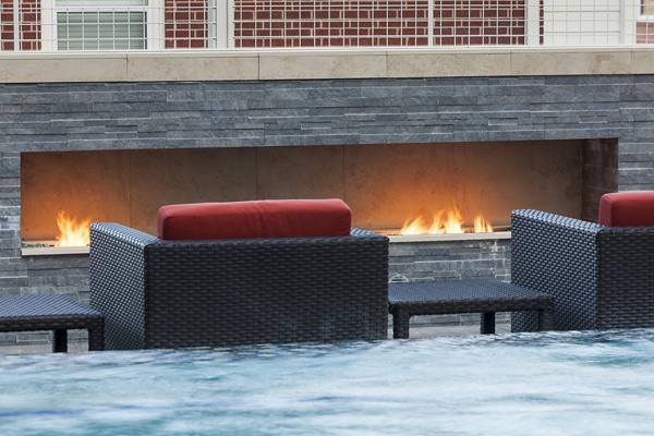 fire pit at 2828 Apartments