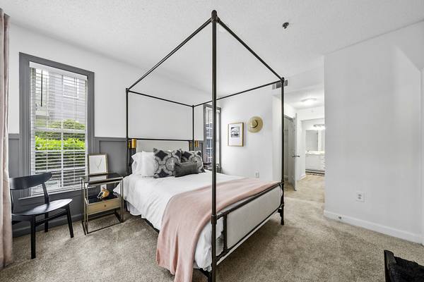 bedroom at Notting Hill Apartments