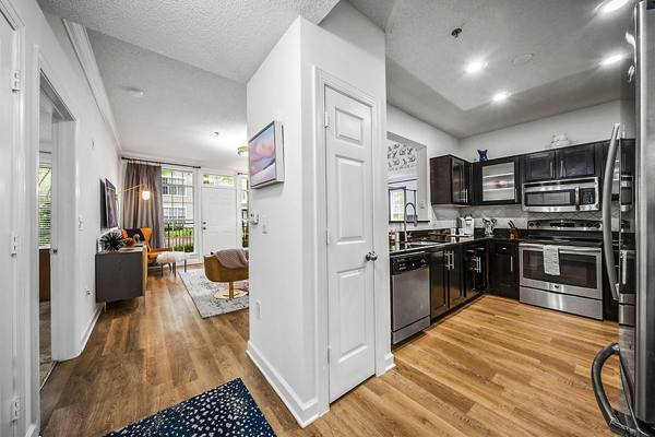 kitchen at Notting Hill Apartments