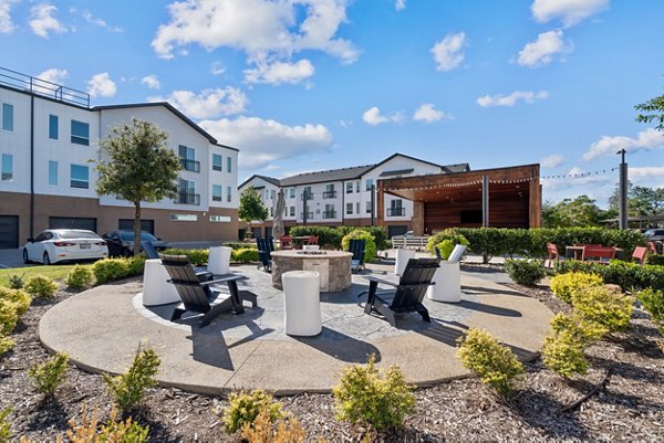 recreational area at Scenic at River East Apartments