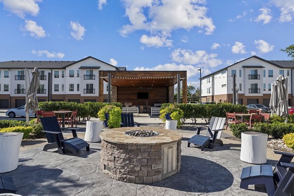 recreational area at Scenic at River East Apartments