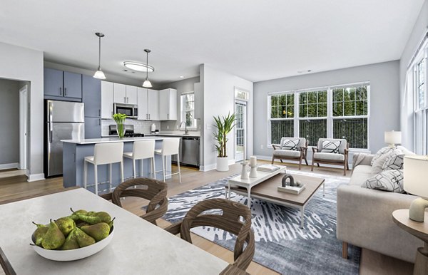 dining room at The Preserve at Cohasset Apartments