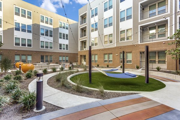 courtyard at Quest Apartments