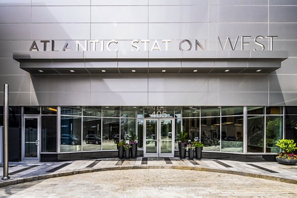Atlantic Station West: Contemporary of luxury apartments in vibrant urban setting