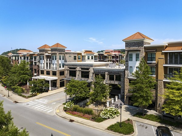 exterior at Tapestry at Brentwood Town Center Apartments