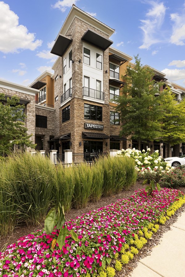 exterior at Tapestry at Brentwood Town Center Apartments