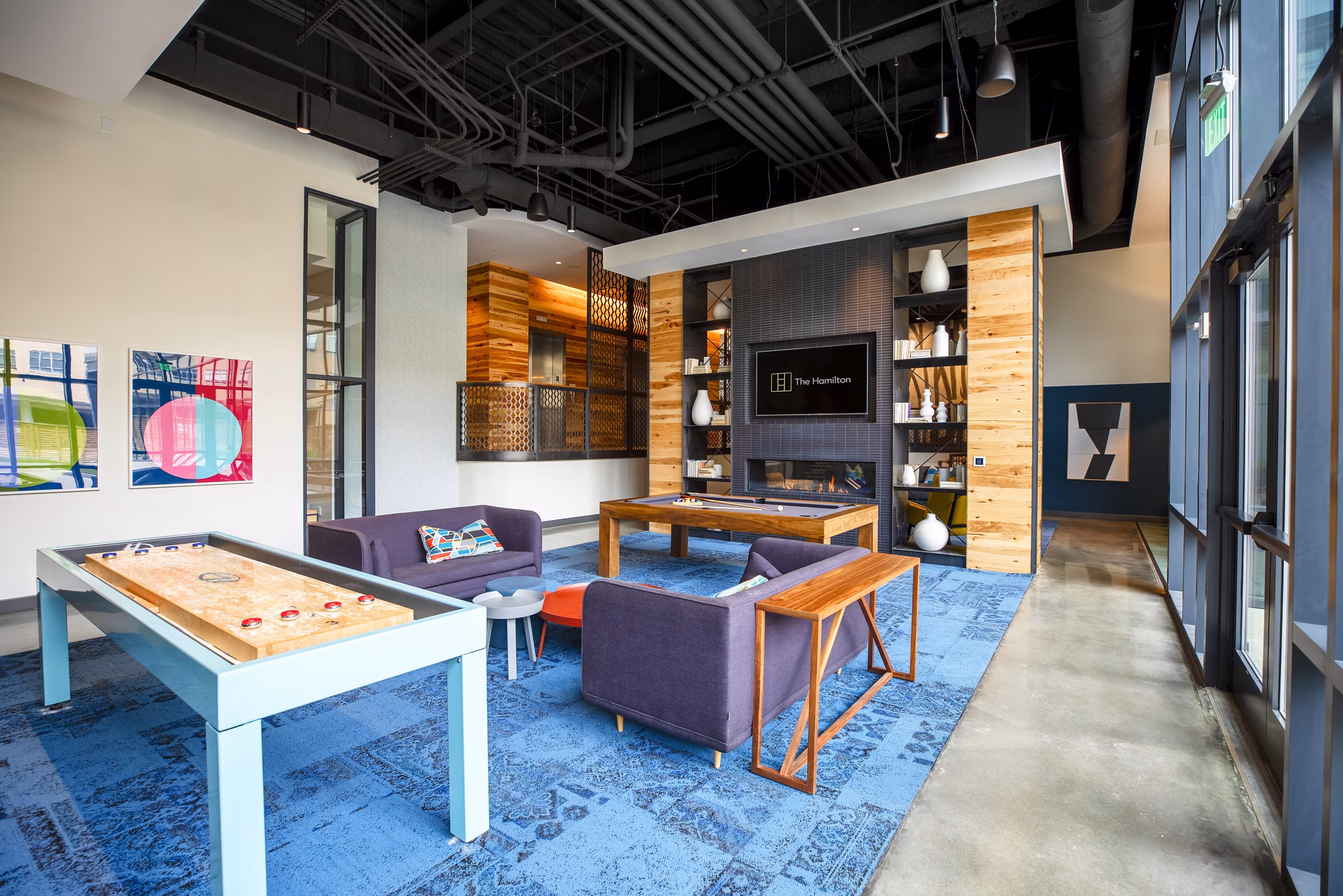 game room at The Hamilton I Apartments
