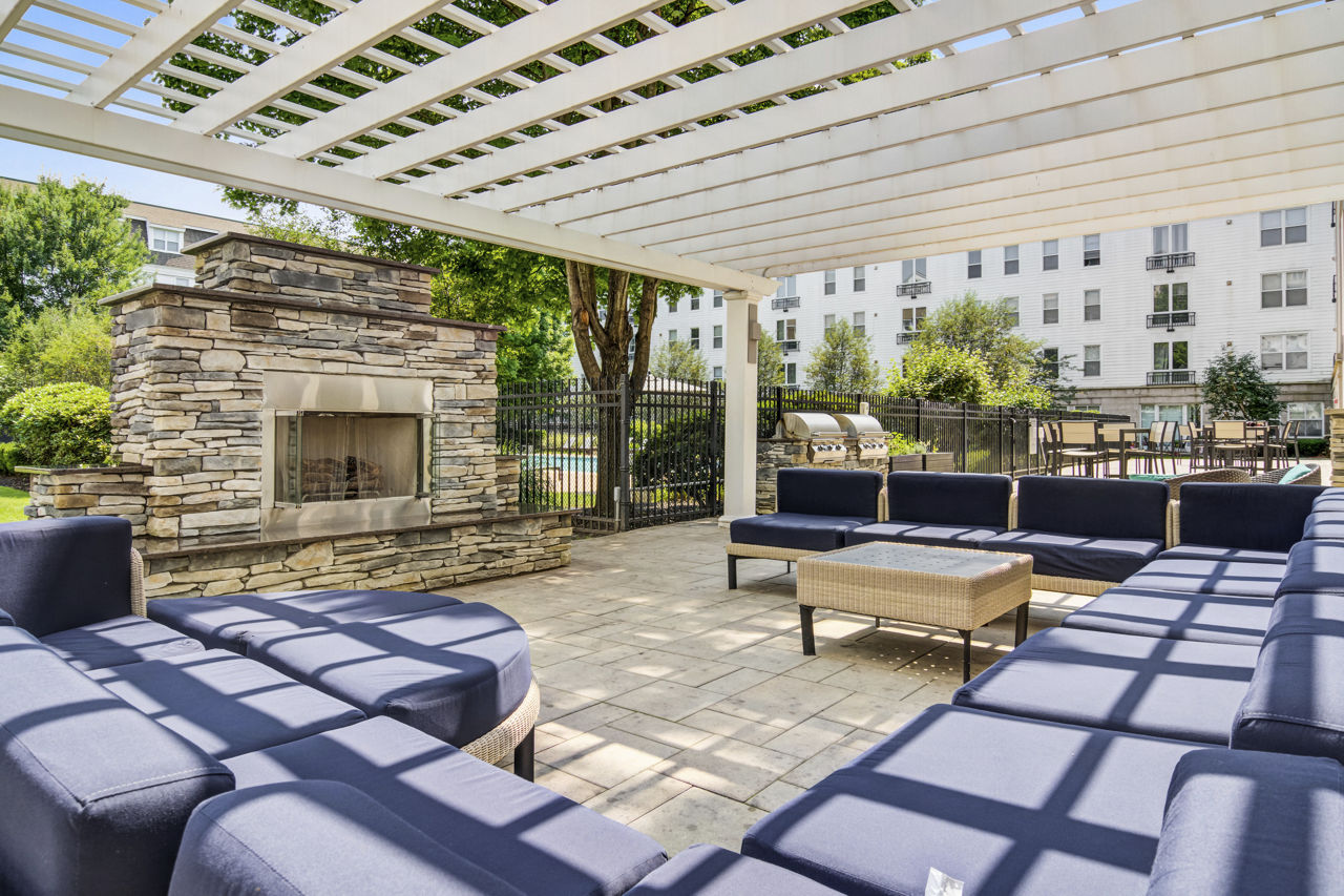 Grill area at Avana Cliffside (1 of 2)