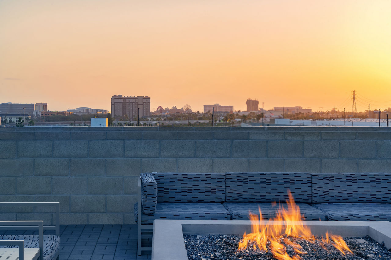 Roof deck at Parallel (4 of 4)