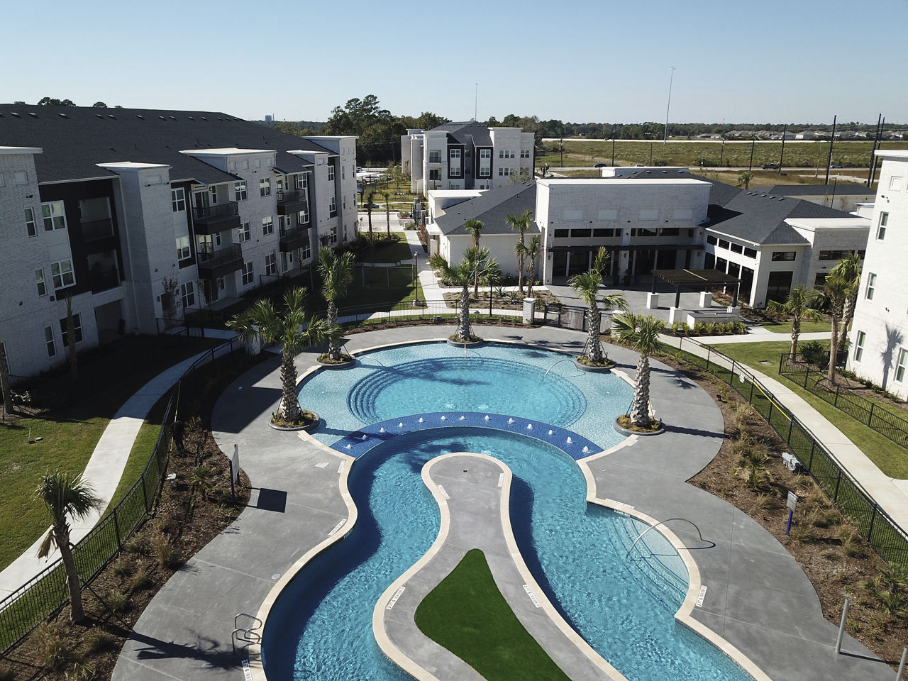 Domain Town Center Houston Tx 4 of 12