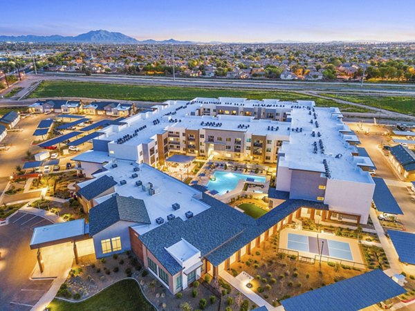 Album Cooley Station: Contemporary of luxury apartments in Chandler