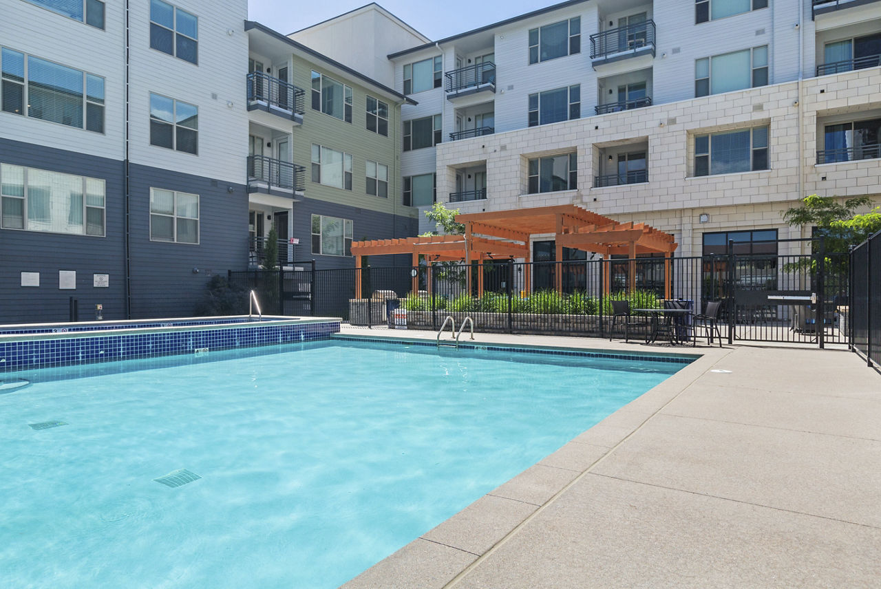 Pool at Solana Lakewood 55+ (5 of 5)