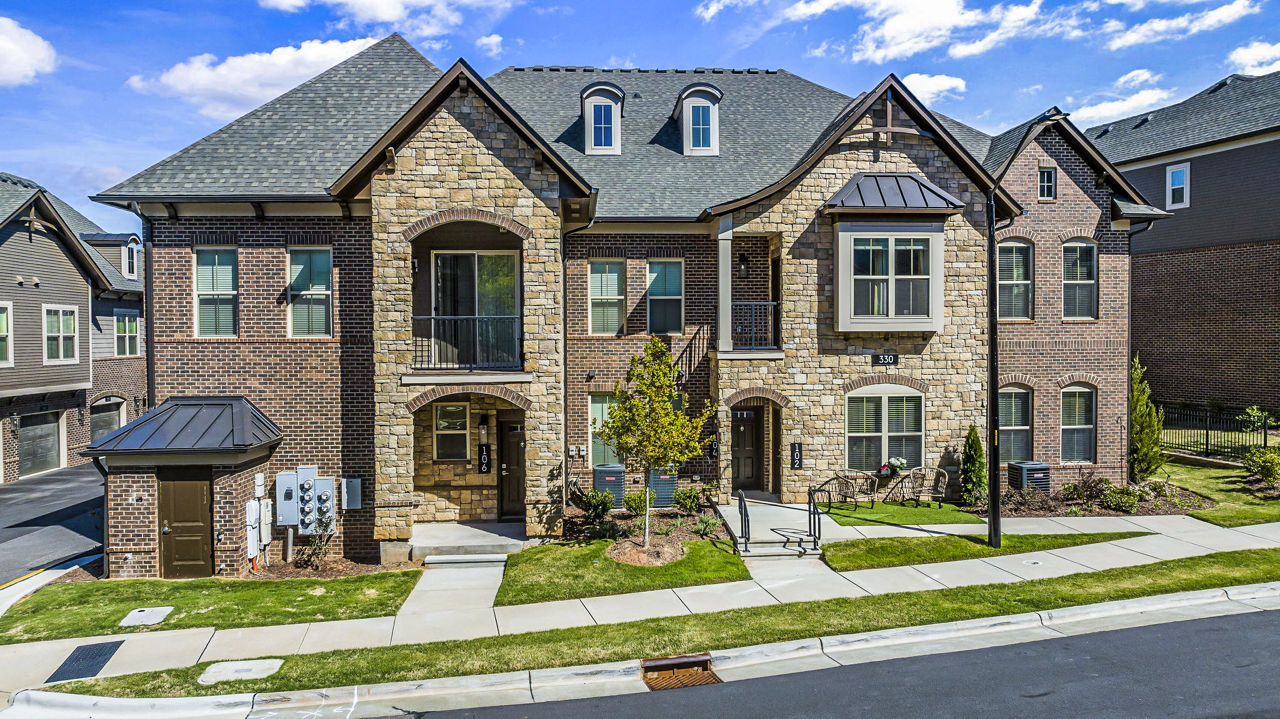 Griffin Weston Luxury Apartments Townhomes Cary Nc 6 of 12