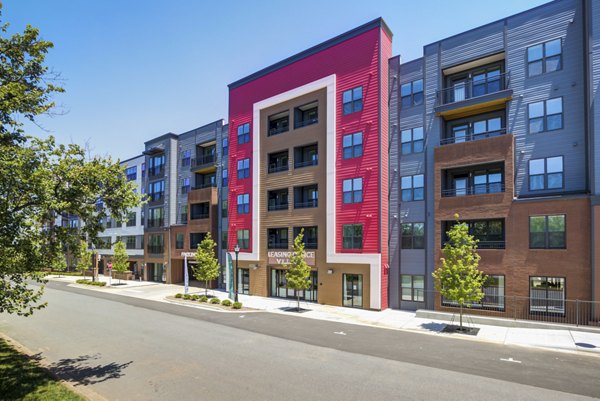 Verde at McCullough Station: Contemporary luxury apartments in vibrant downtown with sleek architecture