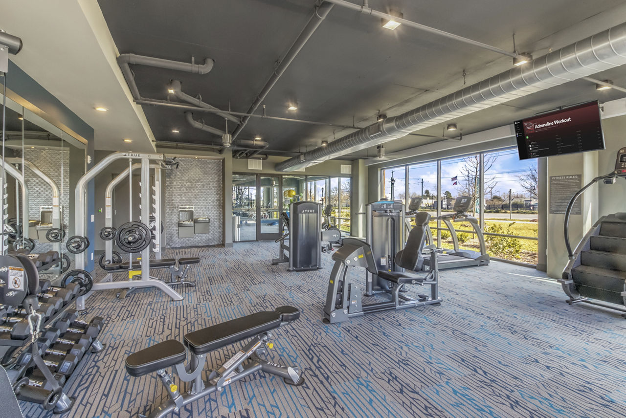 Gym at Verde At Mccullough Station Apartments (1 of 2)