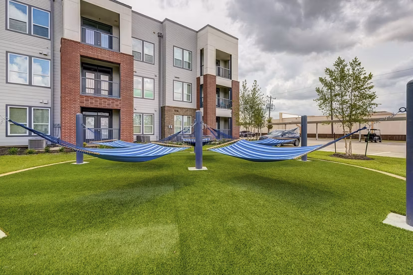 recreational area at Encore Rise Apartments