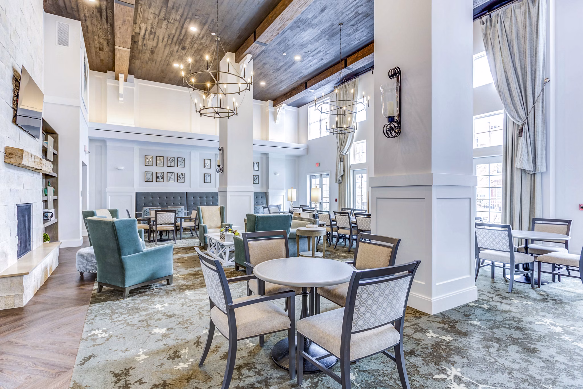 Clubhouse with modern design and cozy seating at Everleigh Naperville Apartments