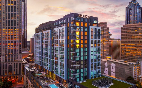 Ascent Peachtree Apartments: Sleek of luxury high-rise apartments in downtown Atlanta