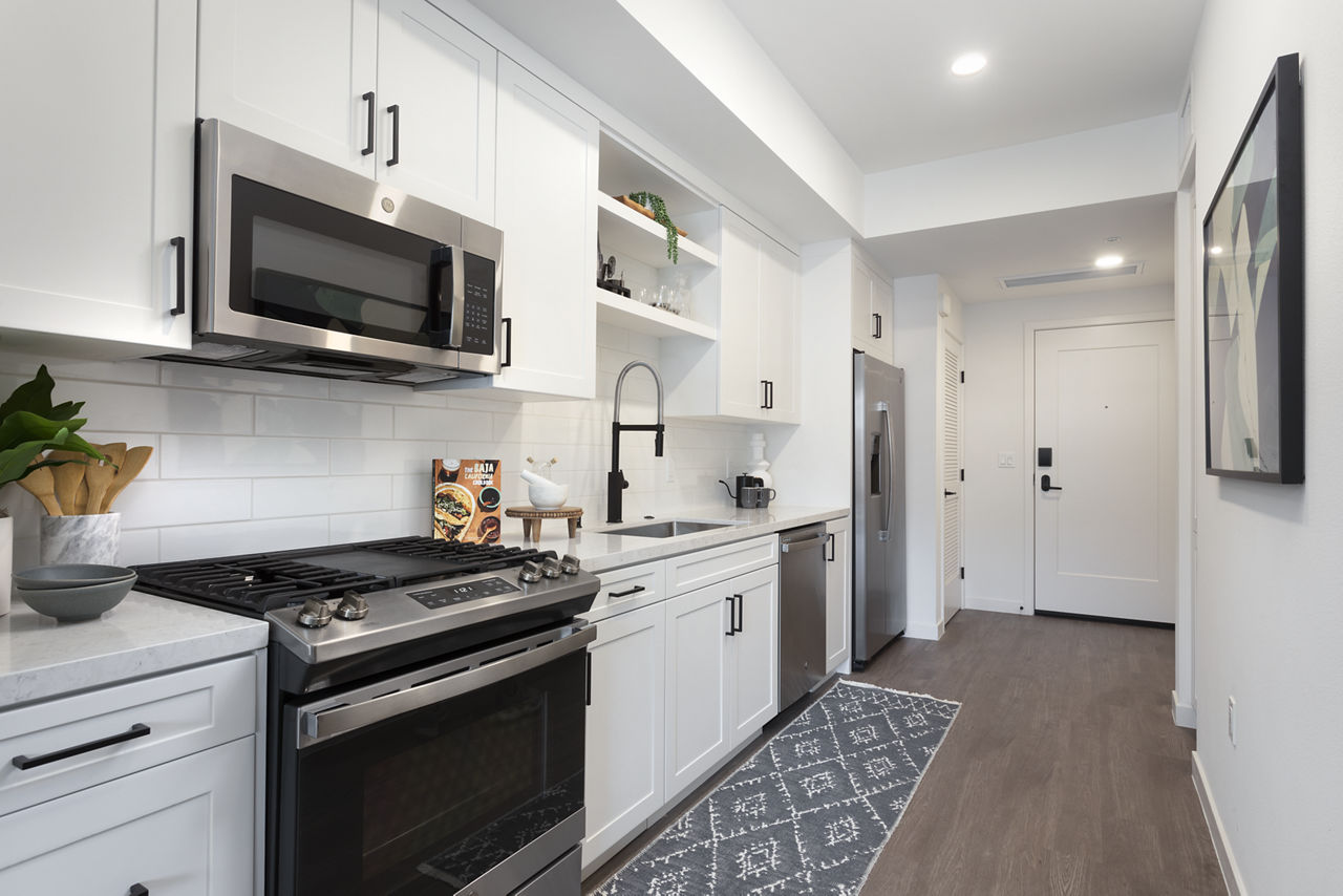 Alexan Gallerie San Diego Ca 24 of 35